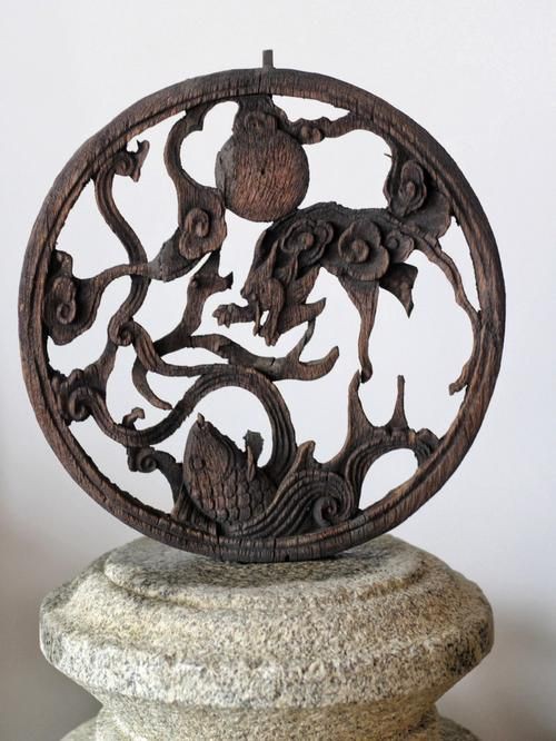 木雕龍魚圖片大全：《木雕龍魚圖片大全》