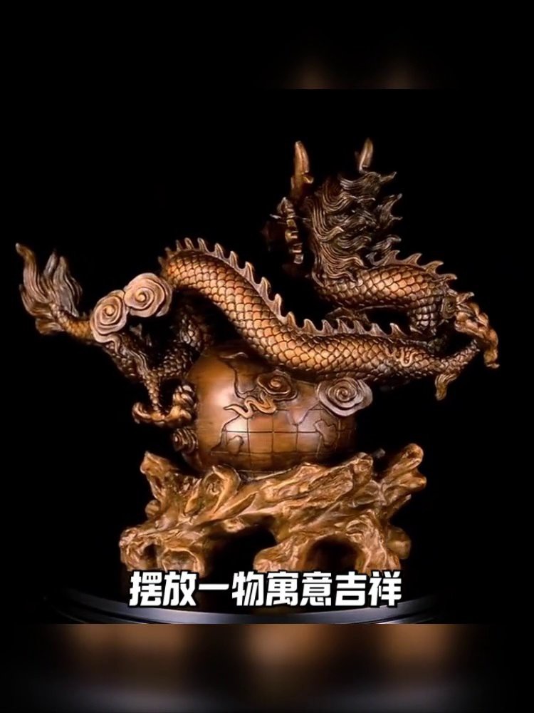 書桌龍擺件龍頭朝向最好的位置：書桌龍擺件最佳朝向與風水布局詳解