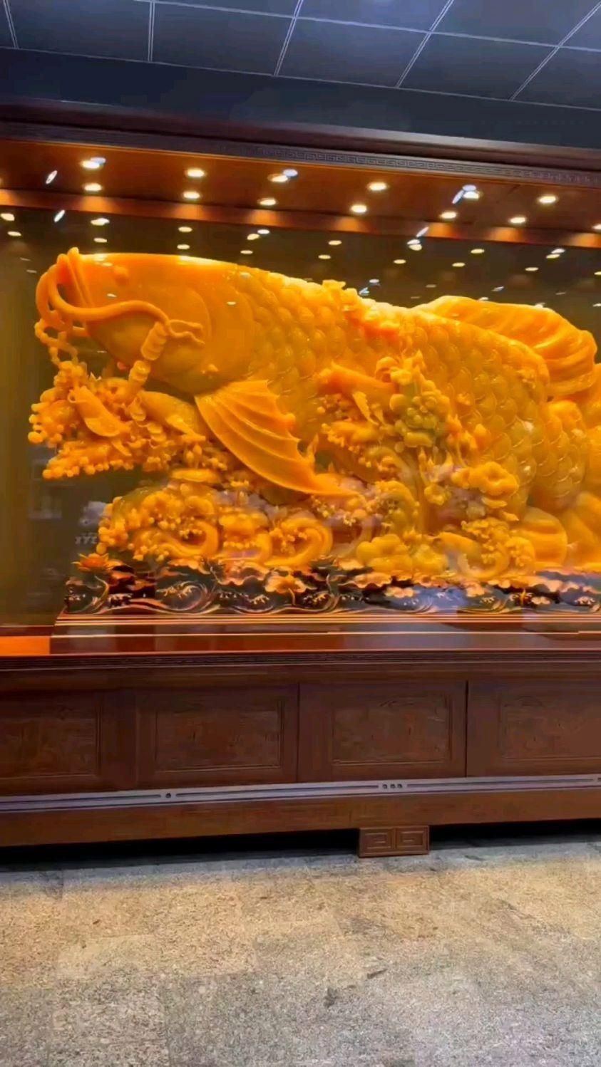 有哪些材質的龍魚擺件比較好？：金龍魚銅工藝品,新年擺件首選,客廳裝飾必看