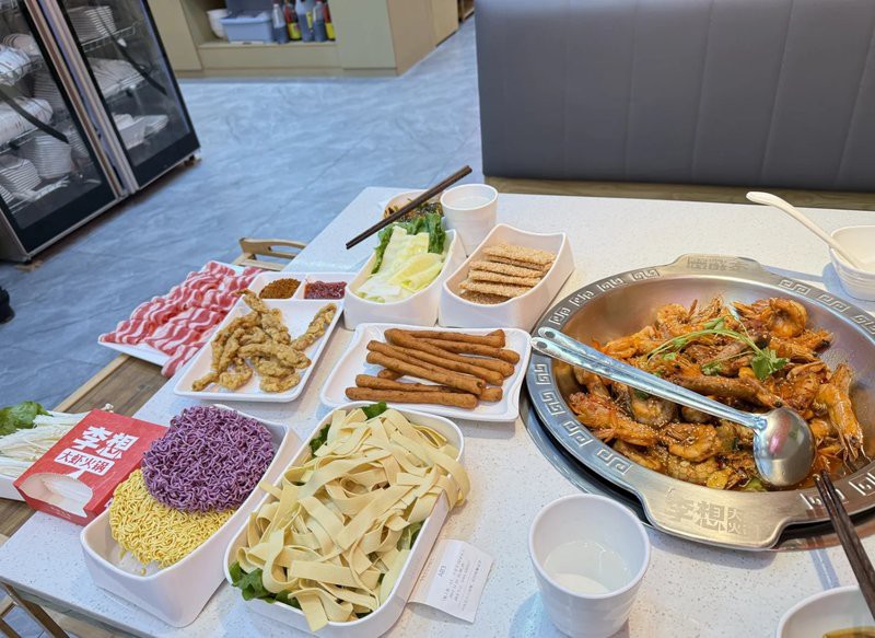 葉集龍魚店：葉集龍魚店具體位置在哪里葉集龍魚店的經營時間是什么時候