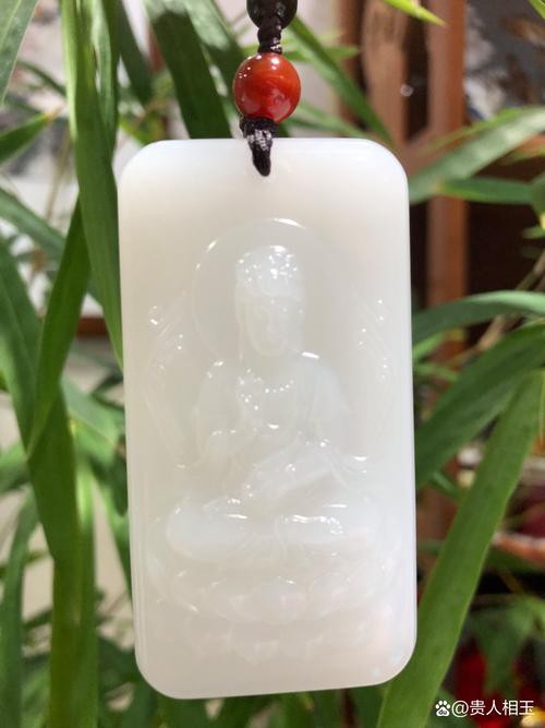 8000萬羊脂玉圖片【8000萬級(jí)羊脂玉的收藏價(jià)值與鑒別】