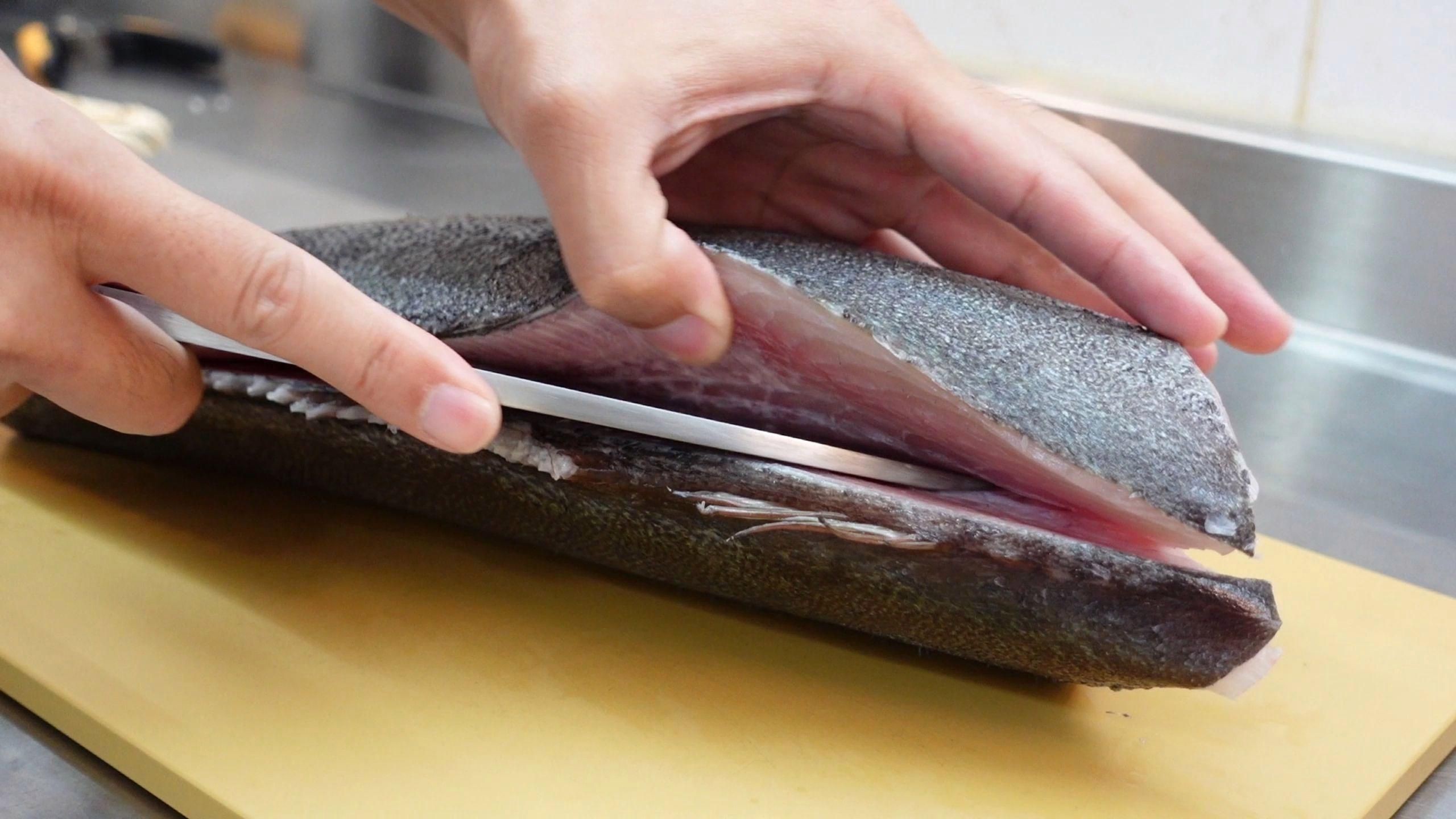 拉倫魚有哪些烹飪方法？【嗶哩嗶哩海魚拉倫最簡單做法】