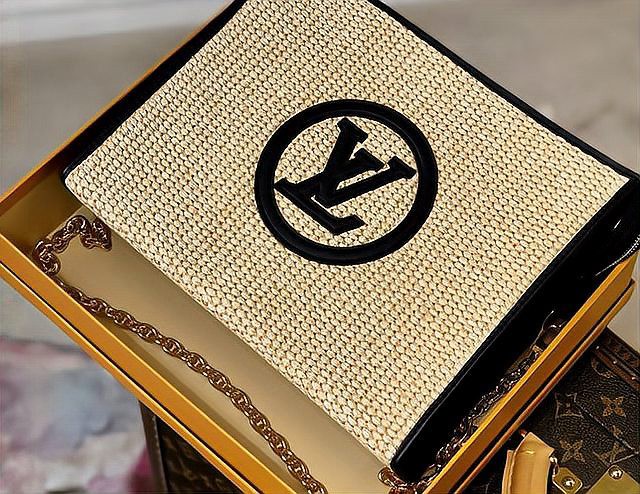 世界奢侈品三巨頭【lvmh、開云集團(tuán)（richemont）、開云集團(tuán)】