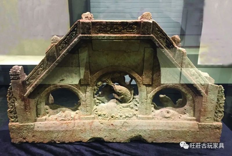 魚化龍紋飾在瓷器上的應用【魚化龍紋飾在瓷器上的應用——魚化龍紋飾】