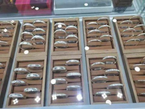 開個飾品店大概需要多少錢【開一家小型飾品店大概需要多少錢】