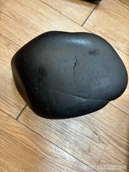 1500萬一克的墨玉圖片，1500萬一克的墨玉是真的嗎？