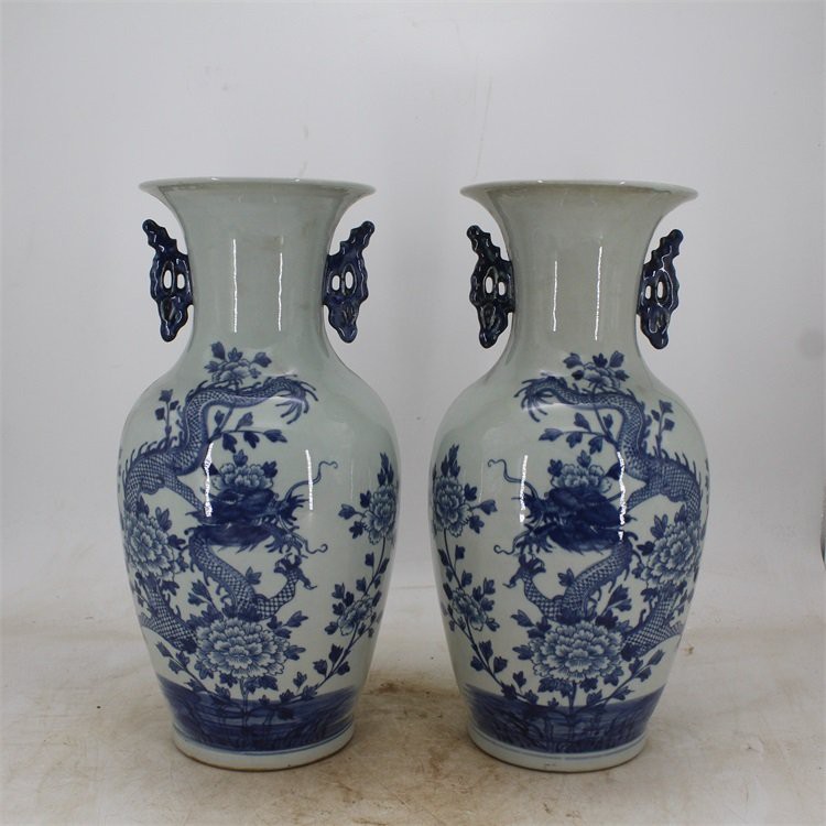 瓷器擺件工藝品【《瓷器擺件工藝品》瓷器擺件工藝與現代美學的完美交融】