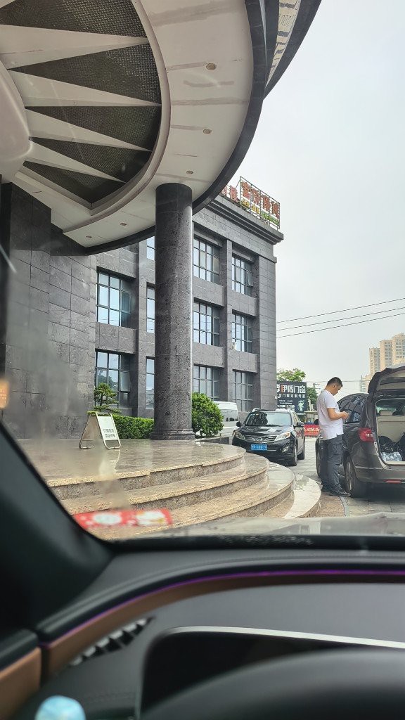 上思龍魚店【上思龍魚店是一家專注于淡水魚養殖與銷售與銷售的特色店鋪】