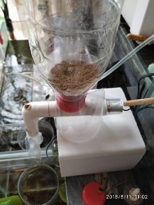 簡易自制一周喂魚器教程，簡易自制一周喂魚器全攻略