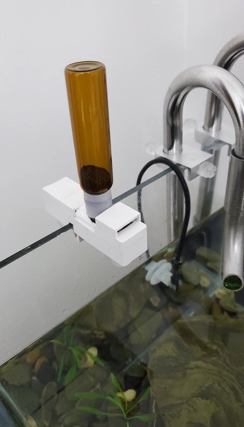簡易自制一周喂魚器教程，簡易自制一周喂魚器全攻略