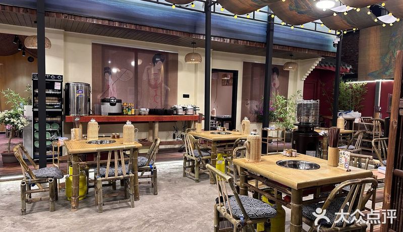 巴侖臺龍魚店，大眾點評吃喝玩樂精選