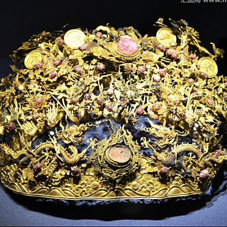 鳳冠是什么仙家的化身，中國(guó)古代鳳冠的由來(lái)