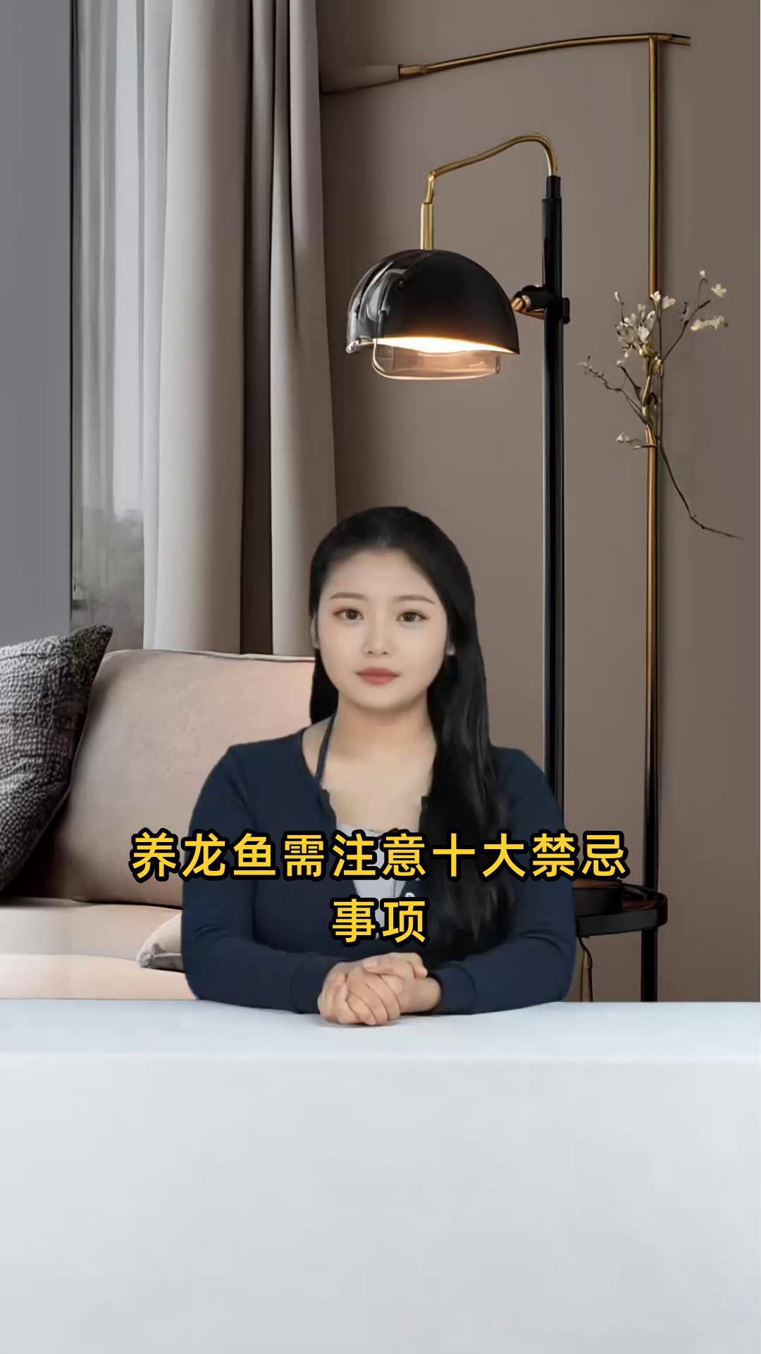 如何判斷小紅龍魚是否吃飽？，42龍魚喂食啥是八成飽拿兩個視頻來演示一下嗶哩嗶哩嗶哩