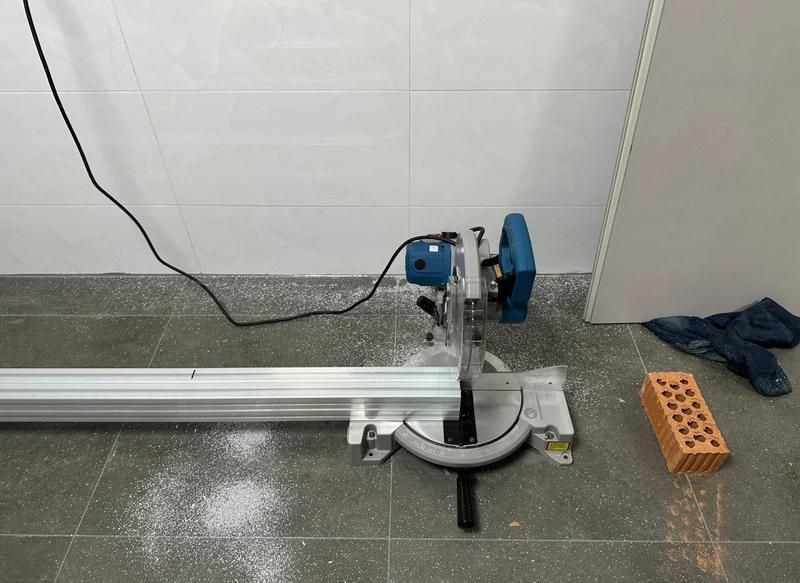 煙臺(tái)魚缸定做，煙臺(tái)室內(nèi)魚缸定做哪家最專業(yè)