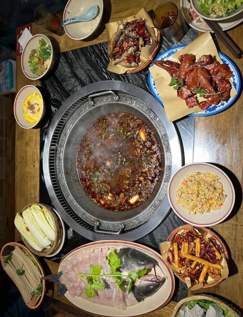 來賓龍魚店，興賓區江龍魚粉店2020年10月開業專注經營特色魚粉美食