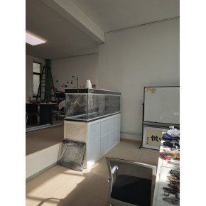 杭州魚缸定做，杭州亞克力魚缸定做