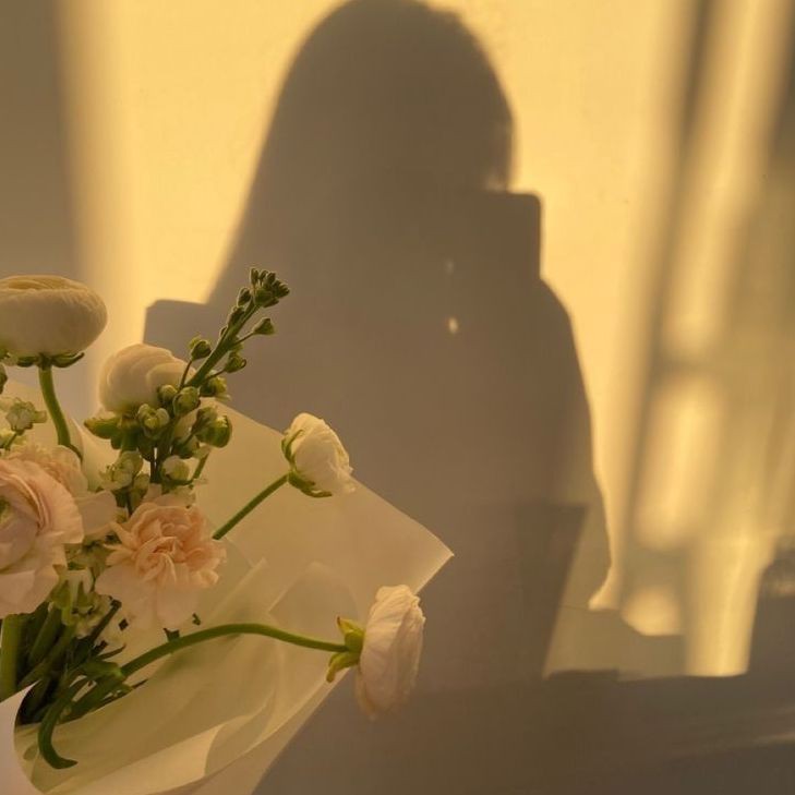 家庭適合養金龍魚嗎，金色鱗片適合養財富與吉祥