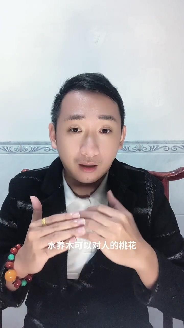 魚缸擺放的最佳位置在哪里？，“魚缸擺得好，財旺人也旺”