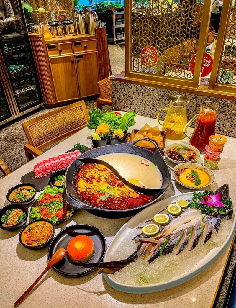 包頭龍魚店，包頭烏蘭道龍魚觀賞魚店