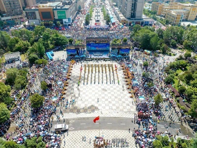 黔南布依族苗族自治州龍魚店，黔南布依族苗族自治州紅龍魚產業(yè)觀察