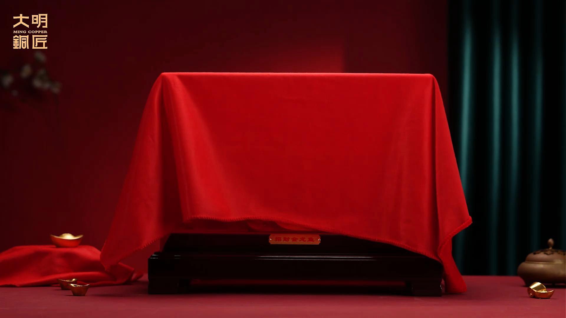 推薦幾款熱門招財龍魚擺件，招財龍魚擺件有哪些材質