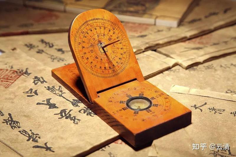 如何化解龍擺件的禁忌？，《如何化解龍擺件的禁忌》龍擺件的寓意和風水作用
