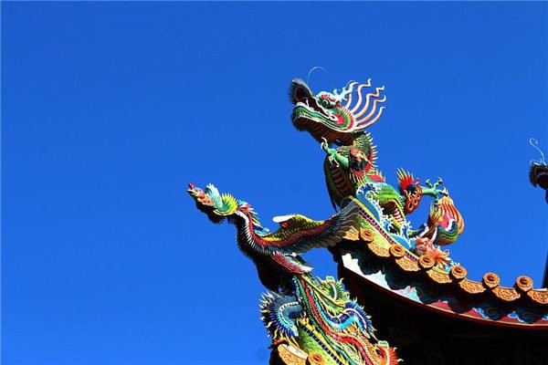 什么人鎮不住龍，《什么人鎮不住龍》命理分析，屬龍人天生健康運勢強