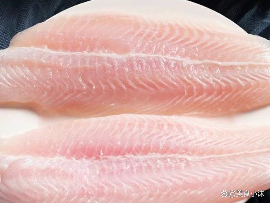 深海龍魚和龍利魚有何區別，深海龍魚與龍利魚的區別，看清別被“坑”了美食小沫