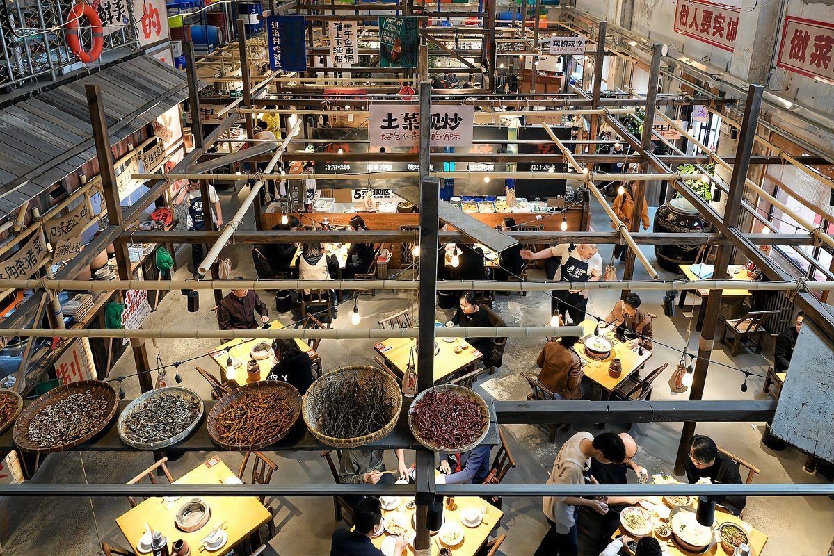 民權(quán)龍魚店，一家“注定倒閉”的店,讓<strong><mark>泉州</mark></strong>更火了新周刊
