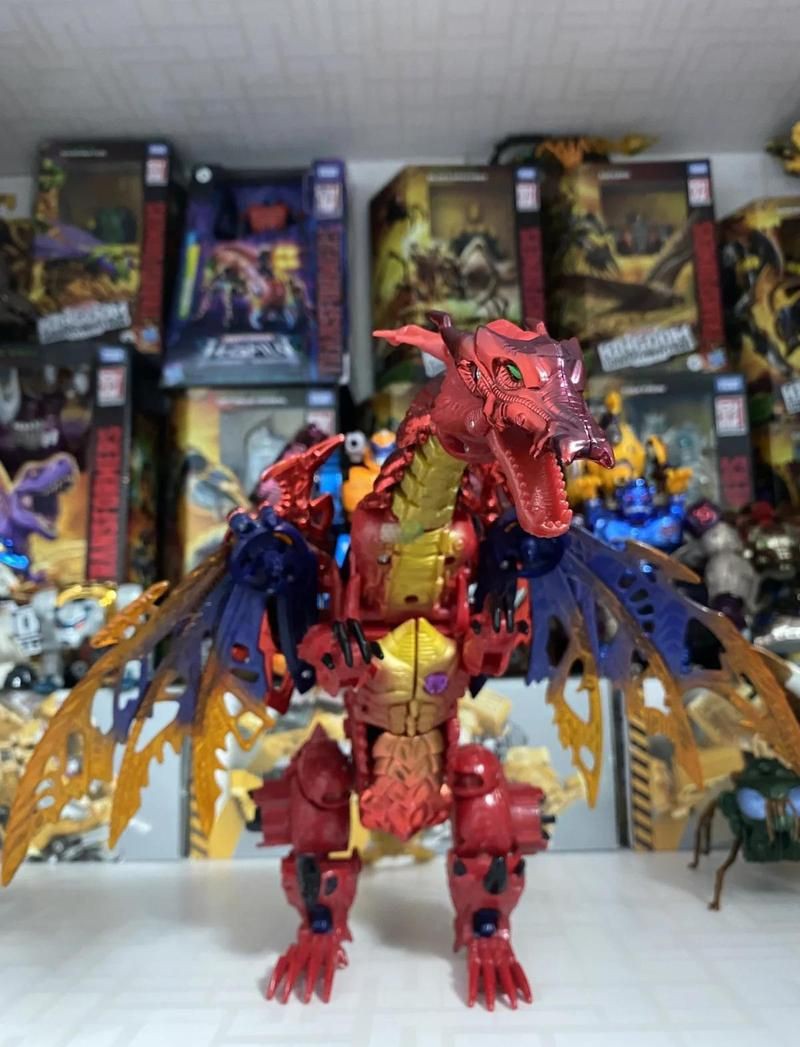 紅龍涂裝材料選擇，變形金剛泰霸rd-01傳世遺產放大精涂紅龍嗶哩嗶哩