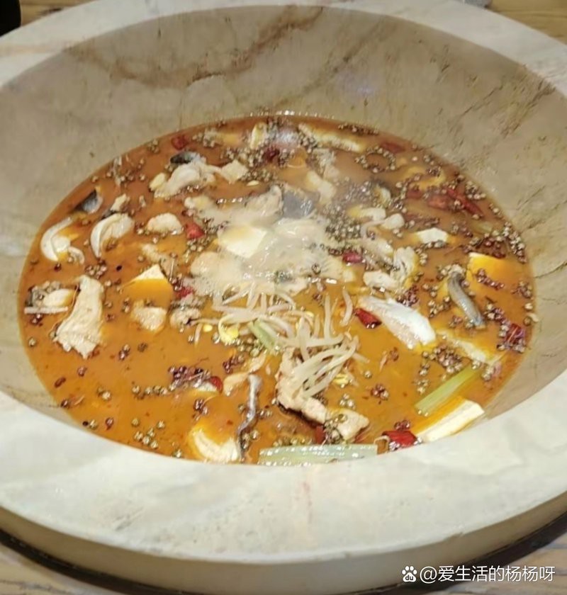 永濟龍魚店，永濟龍魚店：火車站旁的美味驚喜