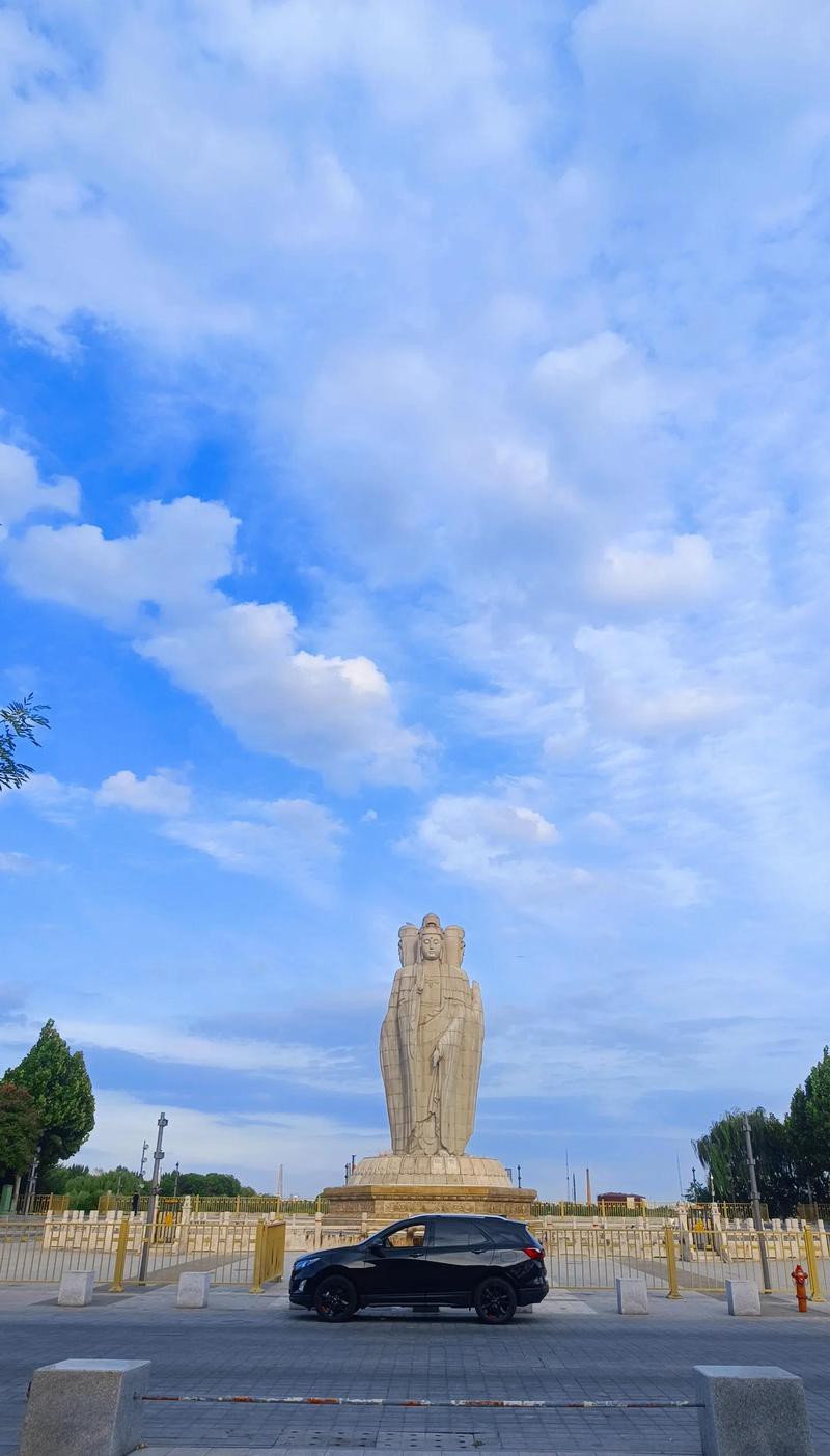 寺廟如何處理接收的龍擺件？，寺廟接收龍擺件時遵循以下處理流程和原則，送佛像回寺院