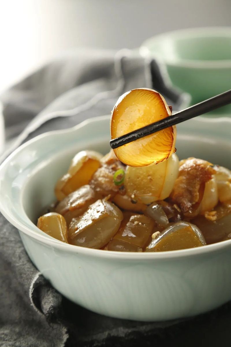 盤錦龍魚店，盤錦市擁有多家特色水產(chǎn)與觀賞魚相關(guān)店鋪興隆臺區(qū)的三姐妹魚店