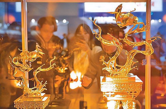 清新龍魚店，清新龍魚店年產值約10億元里水龍魚“游向”世界南海區(qū)政府網站