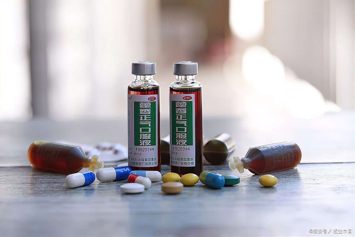 什么魚(yú)喜歡藿香正氣水，藿香正氣水與魚(yú)類(lèi)的奇妙緣分：藿香正氣水與魚(yú)類(lèi)的奇妙緣分 什么魚(yú)喜歡藿香正氣水，藿香正氣水與魚(yú)類(lèi)的奇妙緣分：藿香正氣水與魚(yú)類(lèi)的奇妙緣分 龍魚(yú)論壇 第1張