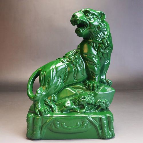 綠色老虎雕塑，曬你與虎跑公園的老照片杭州日報曬你與虎跑公園的老照片