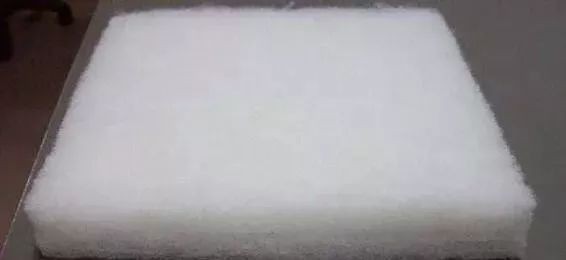 濾材一般分為哪三類，魚缸濾材怎么選6種常見的過濾材料魚缸濾材怎么選