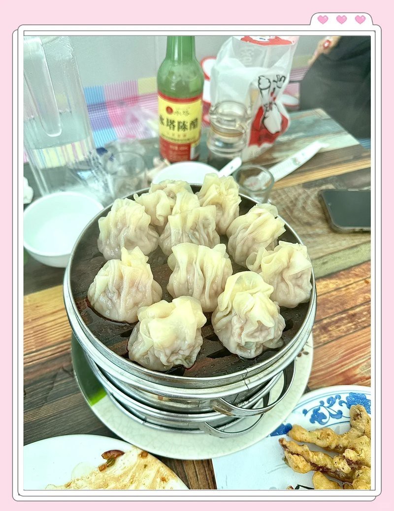 本溪滿族龍魚店，“本溪滿族龍魚店”聚焦于滿族特色飲食文化與本地鮮活水產(chǎn)的結(jié)合
