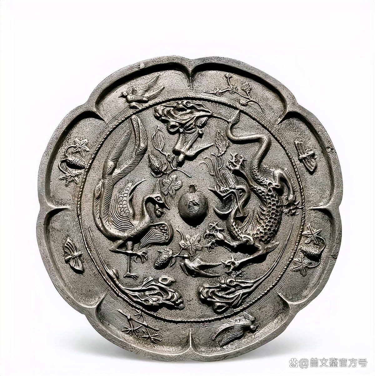 鳳凰的起源和歷史，《山海經》系統記載了鳳凰完整的道德象征的道德象征