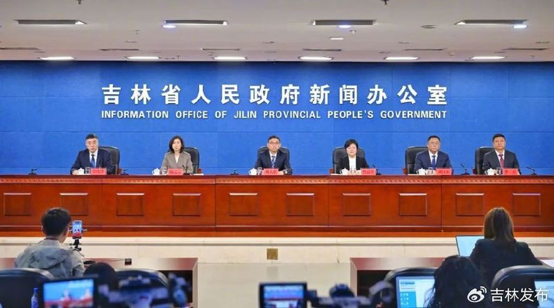 通榆龍魚店，五一黃金周必沖通榆龍魚店2025松花湖開江魚盛宴全攻略
