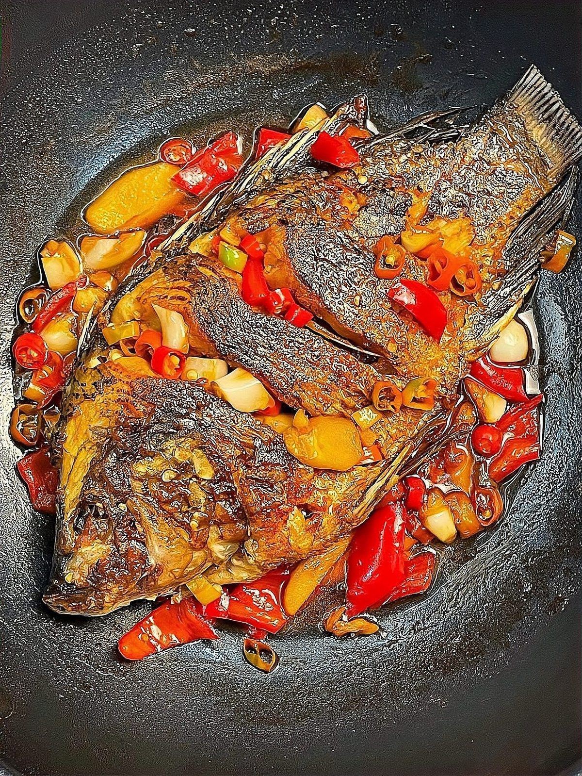 家常魚的做法，六道經(jīng)典家常魚料理大全：紅燒魚塊（草魚版草魚版）