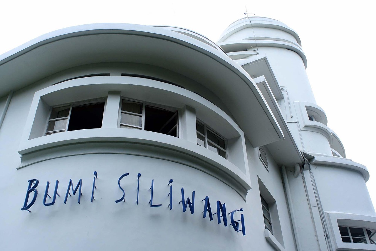 遼陽市文圣區萬隆三和藝術造山綠化處（遼陽市文圣區萬隆三和藝術造山綠化處電話）