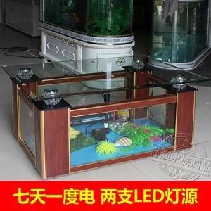方形魚(yú)缸和長(zhǎng)方形魚(yú)缸的區(qū)別：方形魚(yú)缸與長(zhǎng)方形魚(yú)缸的區(qū)別