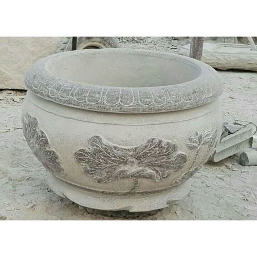 高級魚缸的價格因尺寸、材質、功能等因素而異，請注意：高級魚缸價格及其價格