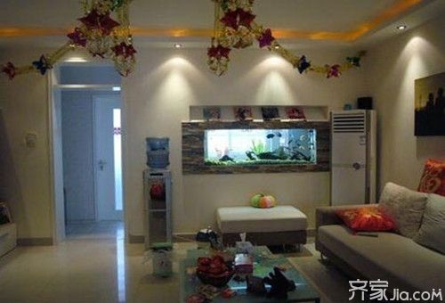 桌上的小魚缸最佳擺放位置，如何判斷辦公室的吉位魚缸擺放避免煞位的技巧