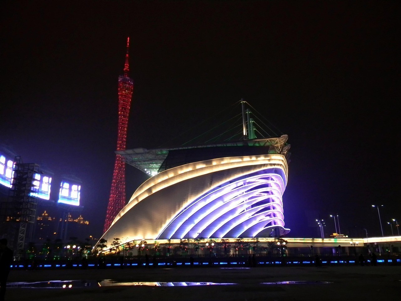 廣州市荔灣區(qū)銘泰水族館