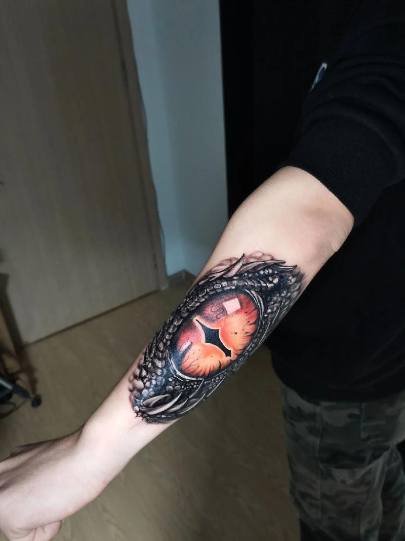 紅眼龍紋身的價(jià)格是多少