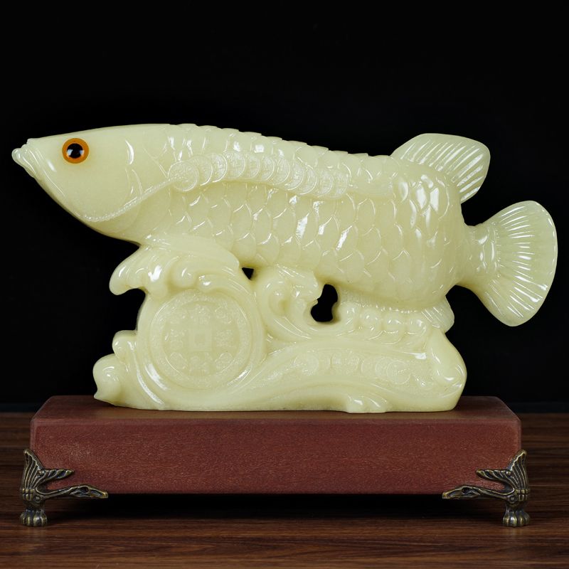 玉石金龍魚擺的高度風水有講究嗎（玉石金龍魚的擺放方法） 玉石金龍魚擺的高度風水有講究嗎（玉石金龍魚的擺放方法） 龍魚百科 第3張