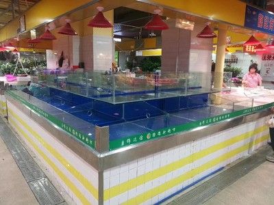 海城地區有多家店鋪和市場提供魚缸銷售服務以下是幾個具體的購買地點：北海市海城區湯姆寵物用品市場