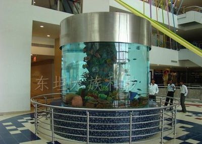 廣州知名魚(yú)缸制作廠(chǎng)家及其品牌都在廣州有一定的影響力和市場(chǎng)份額：廣州一些知名的魚(yú)缸制作廠(chǎng)家及其品牌